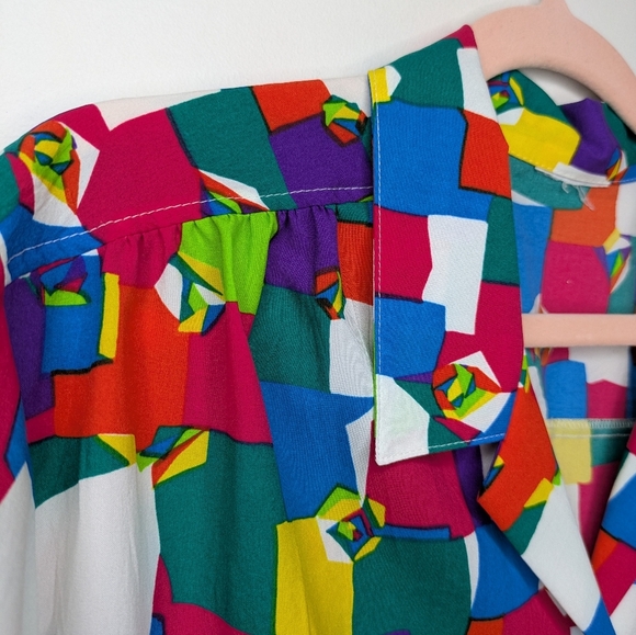 Rubik’s Cube Print Button-Up Shirt | Retro Gamer Colorblock Blouse Size M/L - Picture 4 of 9